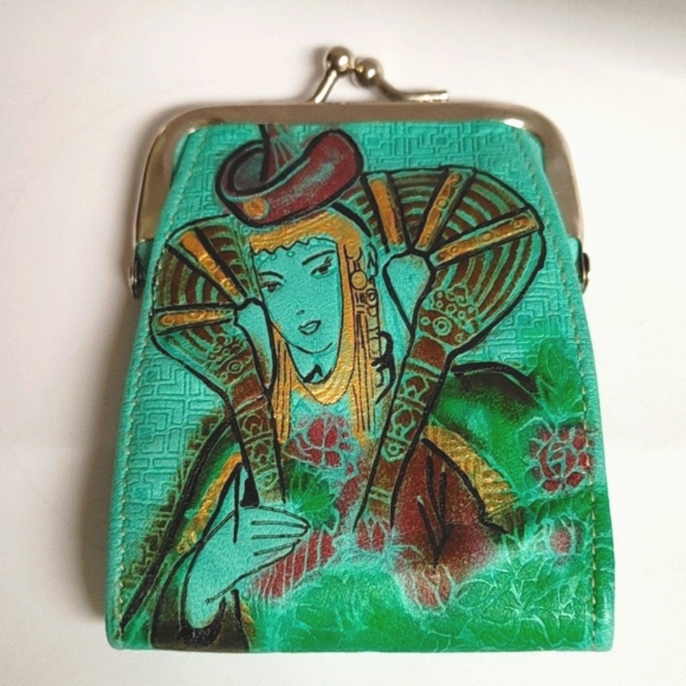 Vintage Turquoise Coin Purse with Princess Bride Yin Yang Embossed - Picture 9 of 12